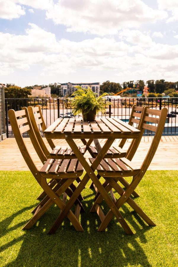 The Turner Apartment - Margate Beach - By Goldex Coastal Breaks 외부 사진