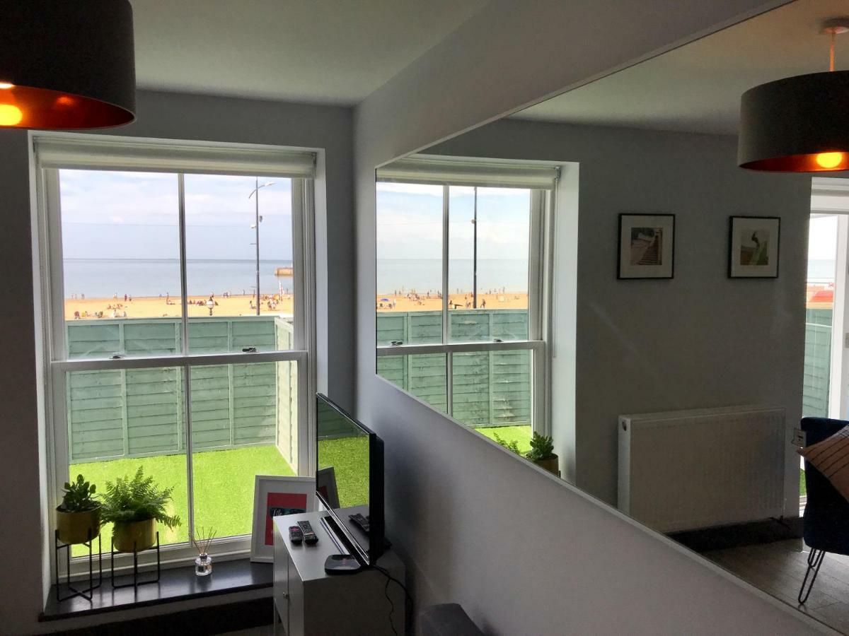 The Turner Apartment - Margate Beach - By Goldex Coastal Breaks 외부 사진