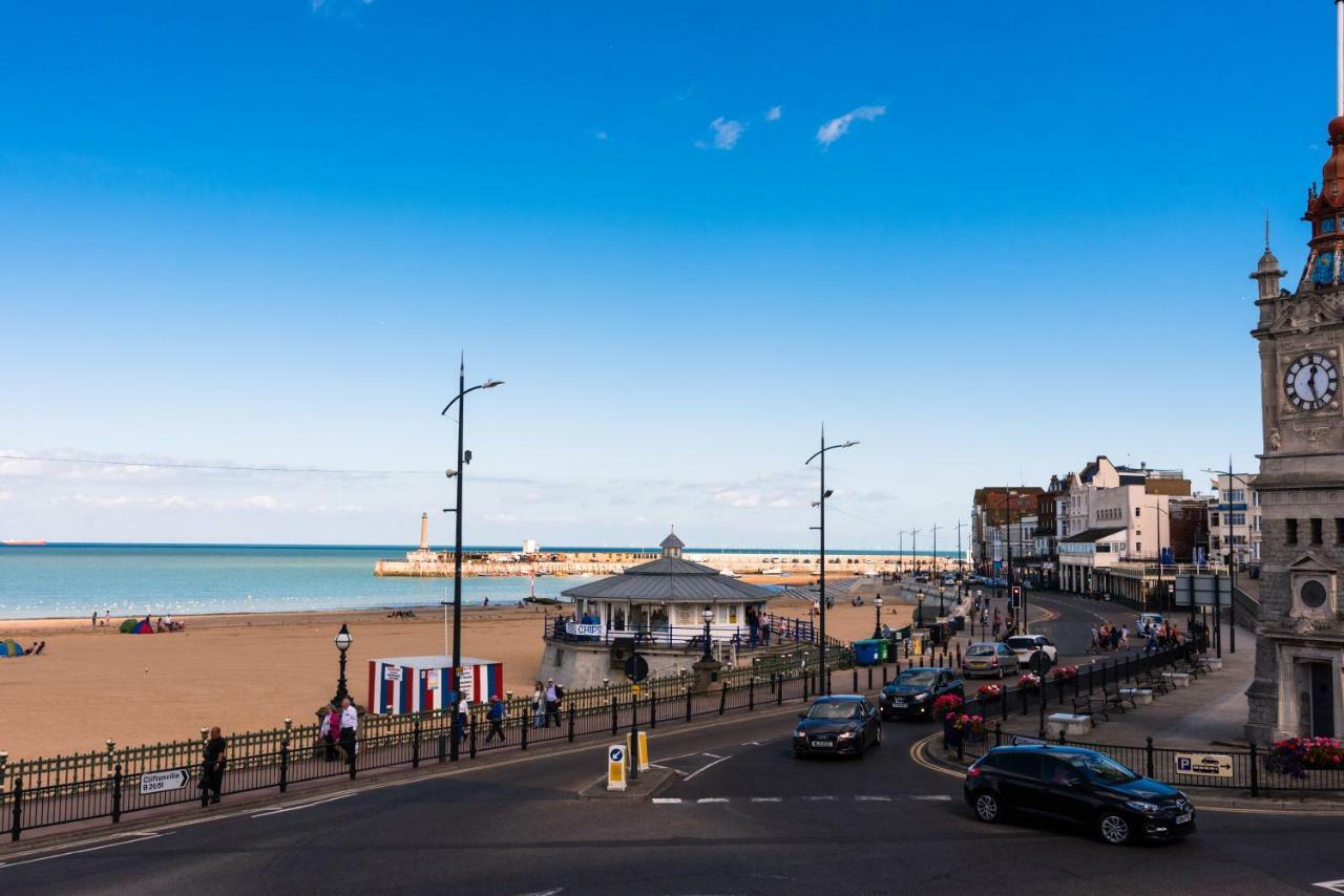 The Turner Apartment - Margate Beach - By Goldex Coastal Breaks 외부 사진